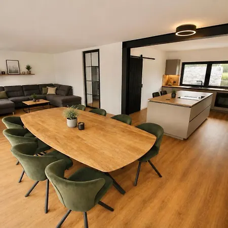 Vennchalet Fuer 8 Personen Mit Sauna Und Whirlpool בית נופש *